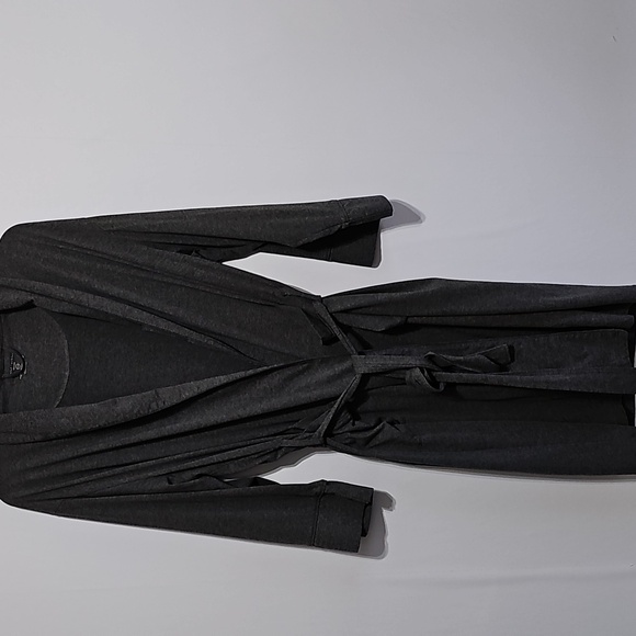 Daniel Buchler Lightweight Robe - Picture 3 of 12